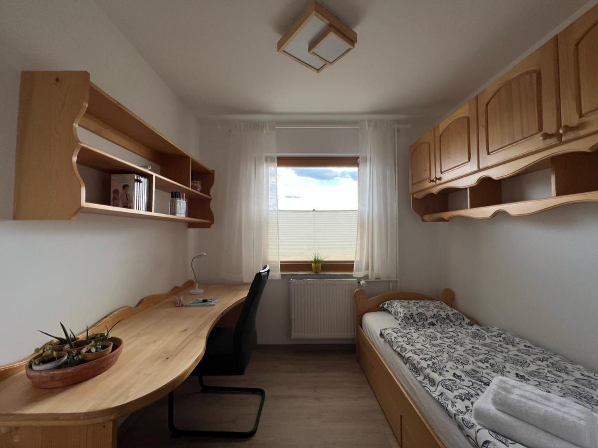 Apartma Ana In Manca 베구니예나고렌스켐 외부 사진